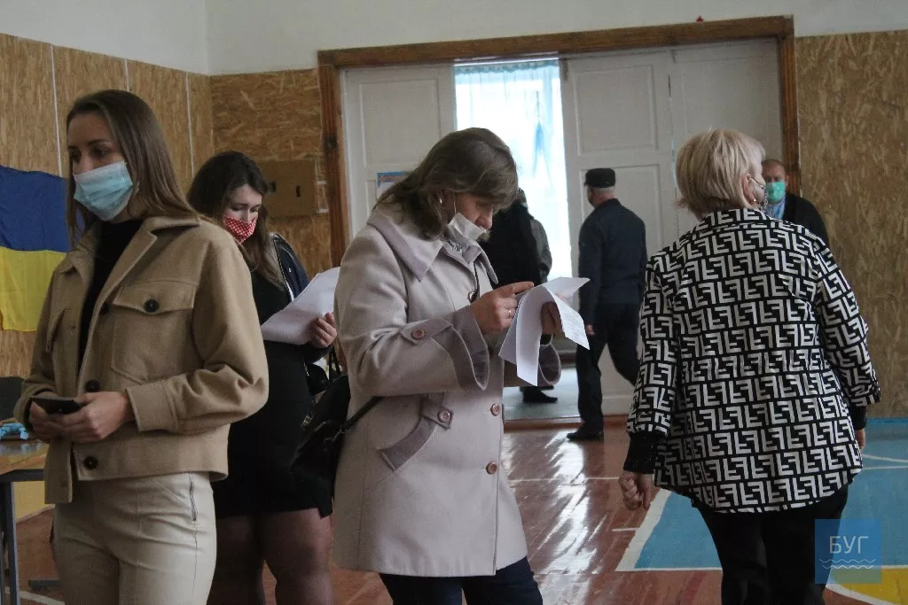 Виборча неділя у Володимирі-Волинському. Фоторепортаж 45