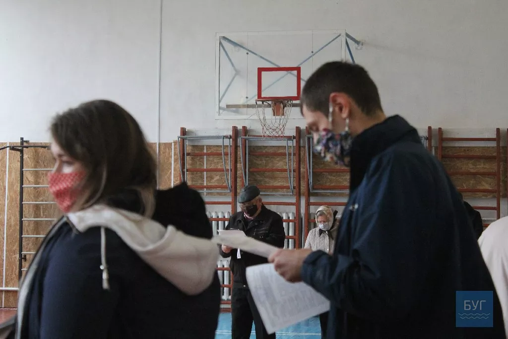 Виборча неділя у Володимирі-Волинському. Фоторепортаж 46