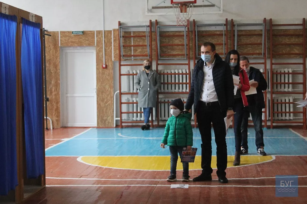 Виборча неділя у Володимирі-Волинському. Фоторепортаж 58