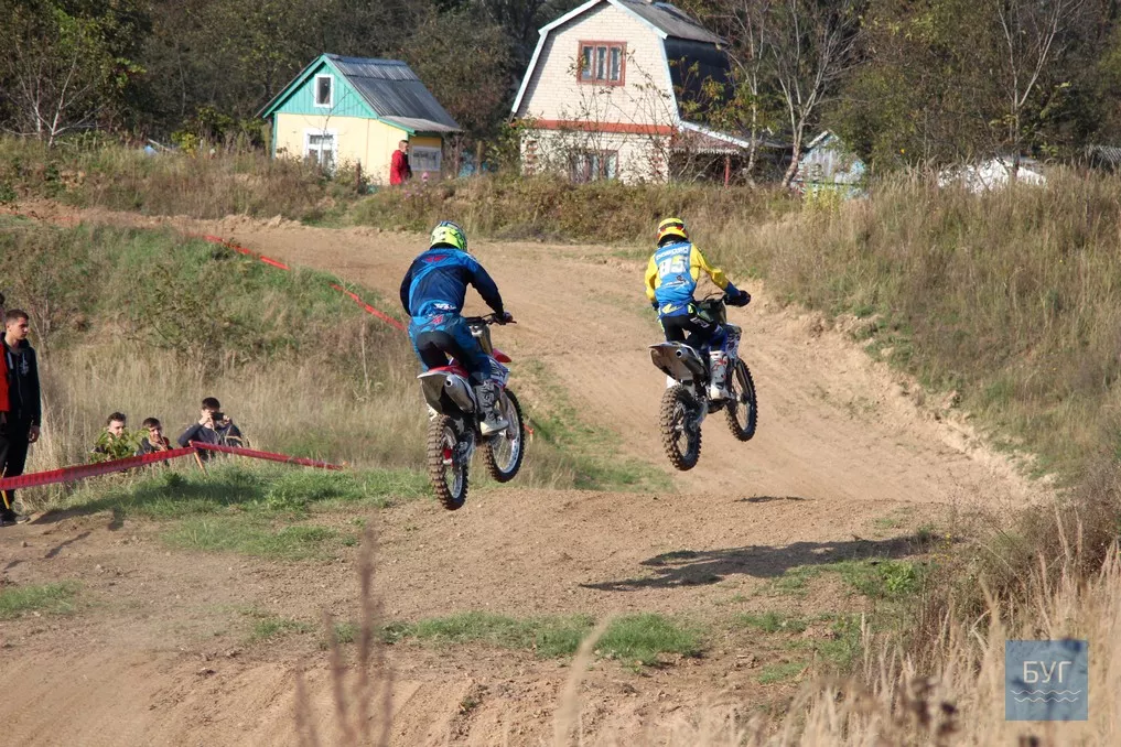 У Нововолинську відбулися масштабні змагання з мотокросу 46