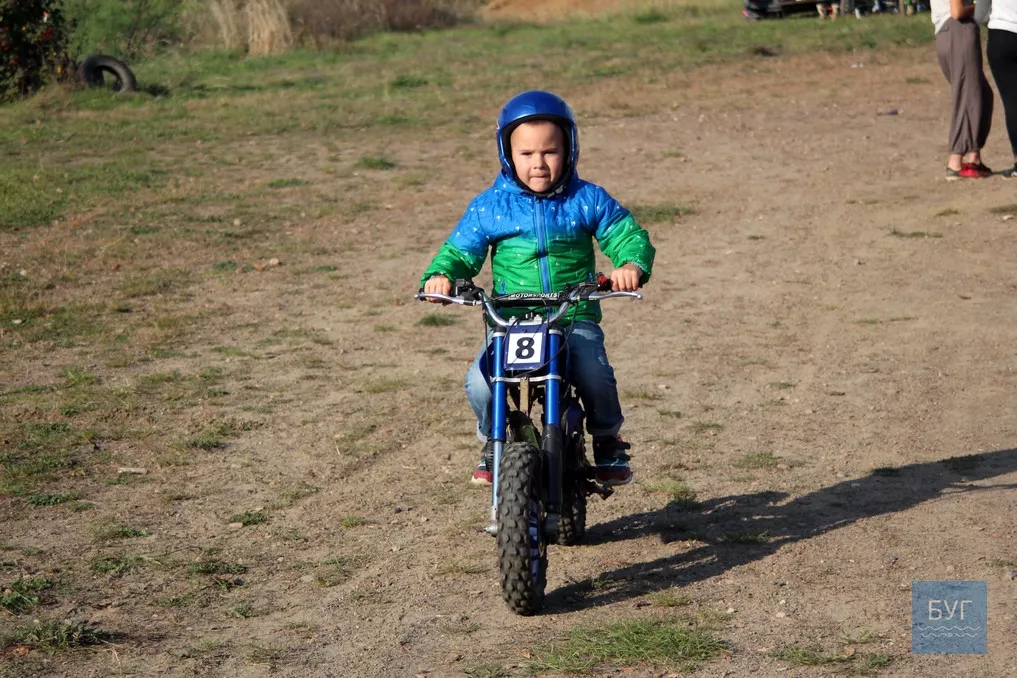 У Нововолинську відбулися масштабні змагання з мотокросу 5