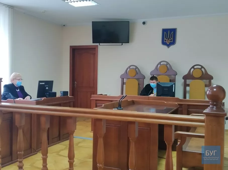 Суд у справі про вбивство юнака з Охнівки знову перенесли: мама майже три роки добивається справедливого розслідування 2