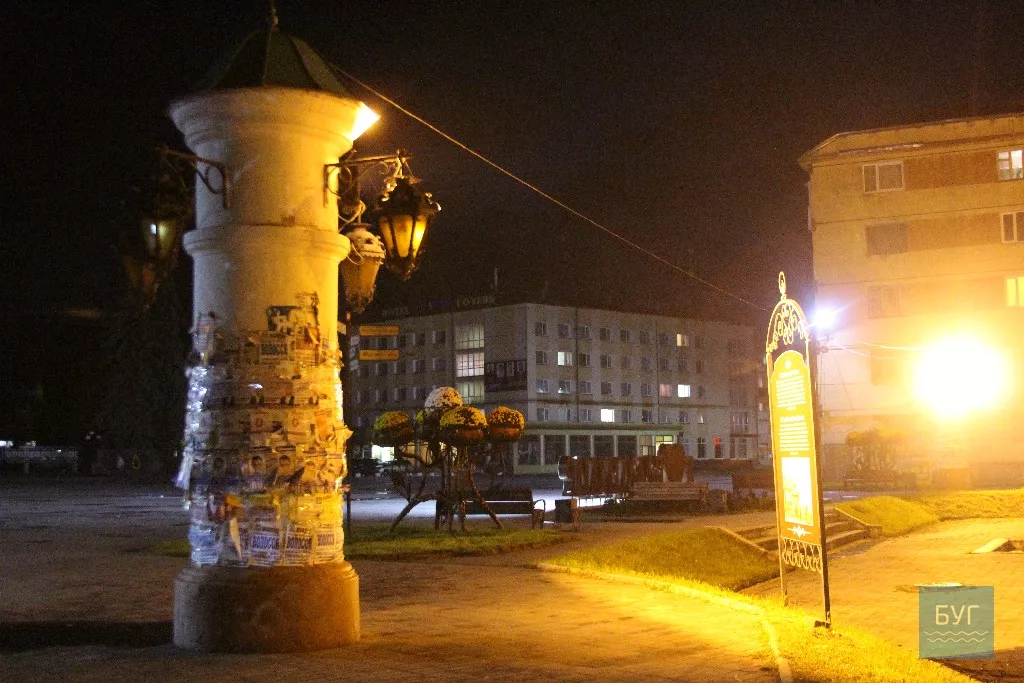 Жовтневий вечір у Володимирі-Волинському 21