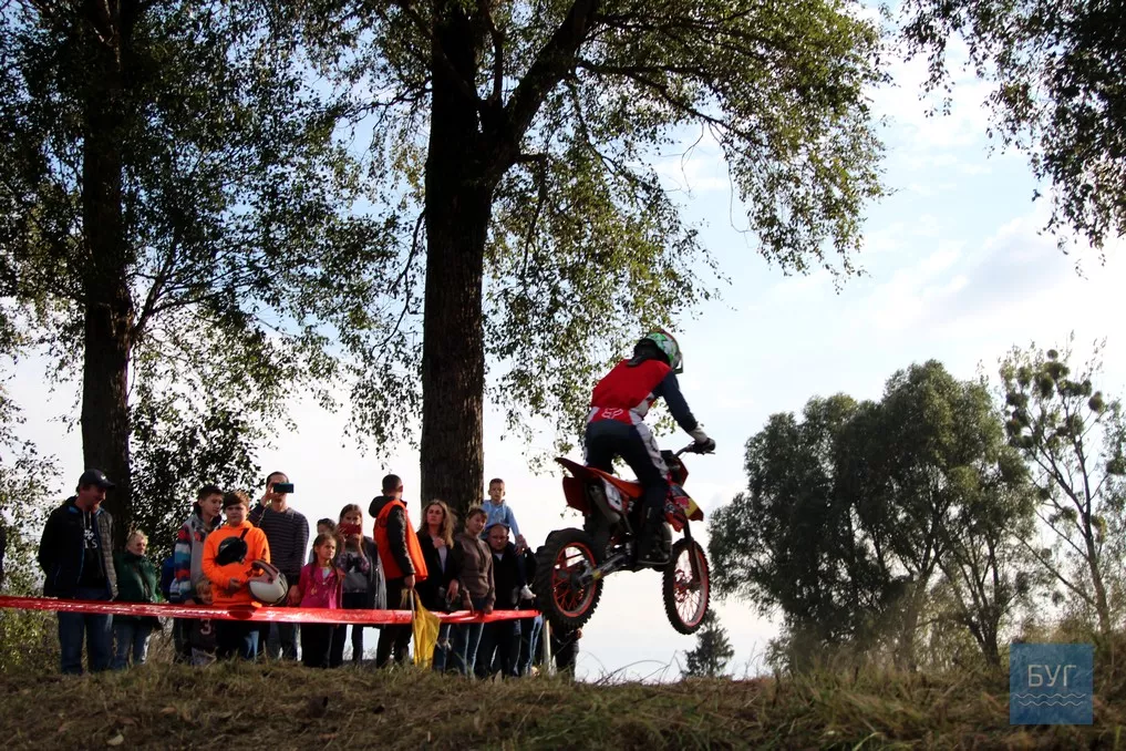 У Нововолинську відбулися масштабні змагання з мотокросу 30