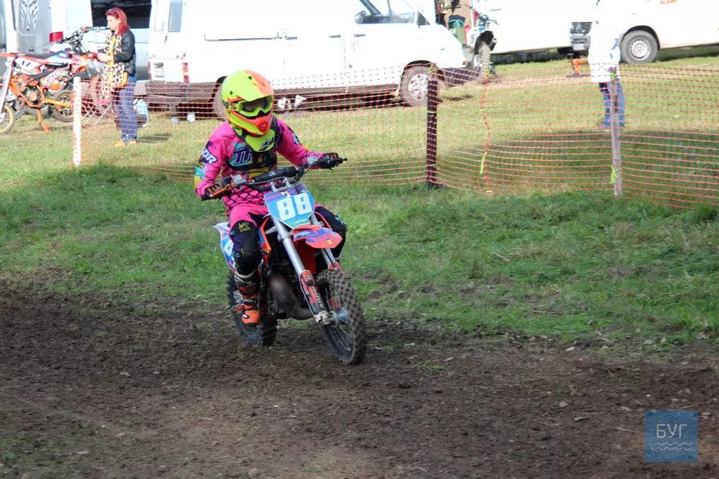 У Нововолинську відбулися масштабні змагання з мотокросу 25