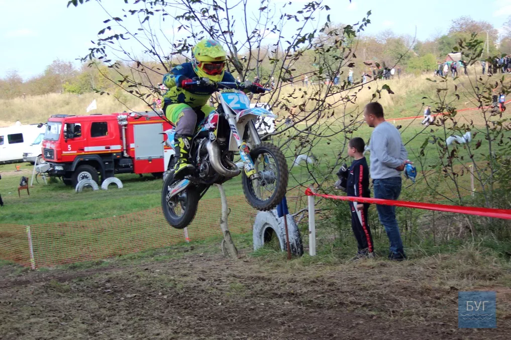 У Нововолинську відбулися масштабні змагання з мотокросу 3