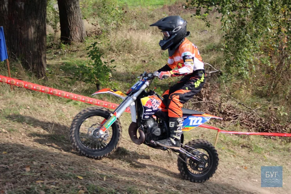 У Нововолинську відбулися масштабні змагання з мотокросу 23