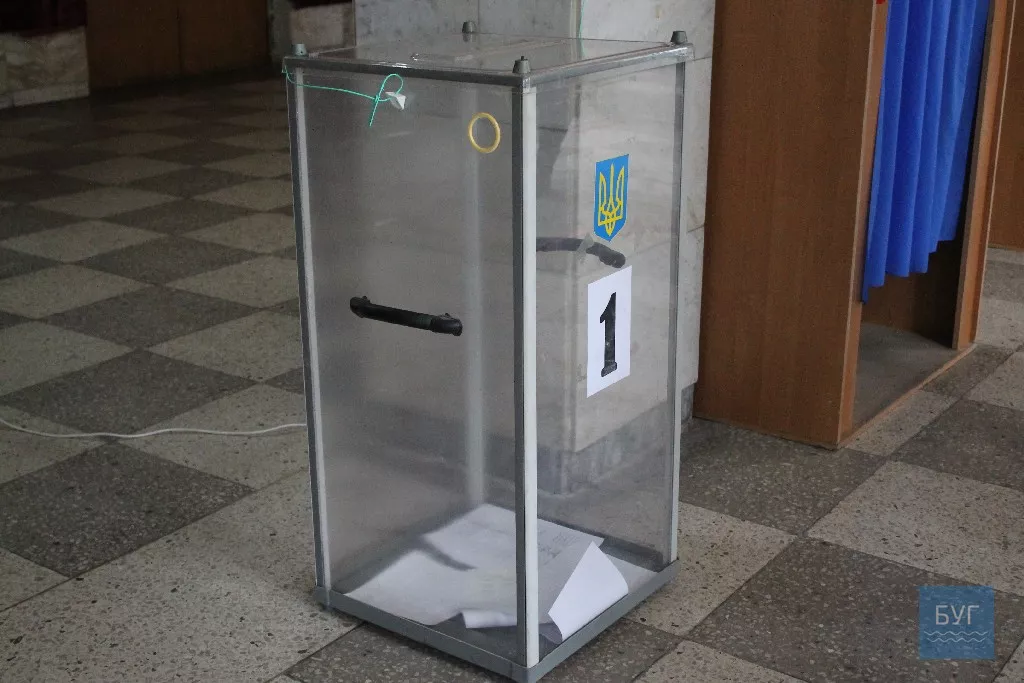 Виборча неділя у Володимирі-Волинському. Фоторепортаж 7
