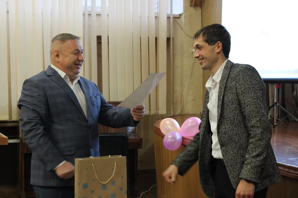 До 80-річчя Володимир-Волинської школи №3-ліцей привітали і нагородили педагогів 6