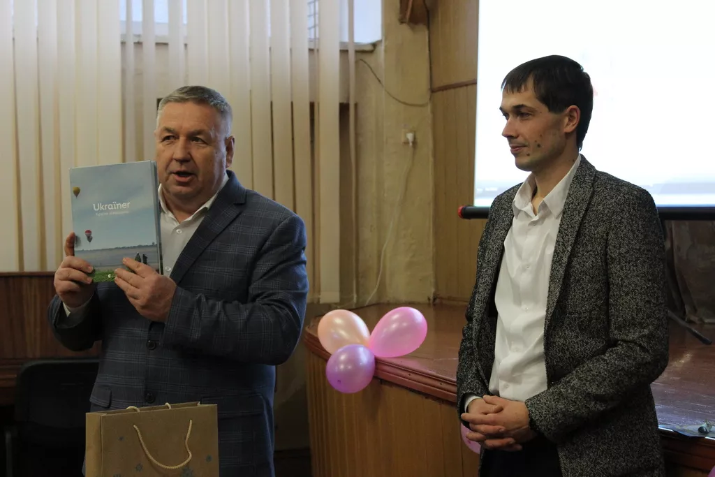 До 80-річчя Володимир-Волинської школи №3-ліцей привітали і нагородили педагогів 2