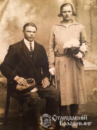 Опублікували ретро світлини володимирських модниць 1920 років 2