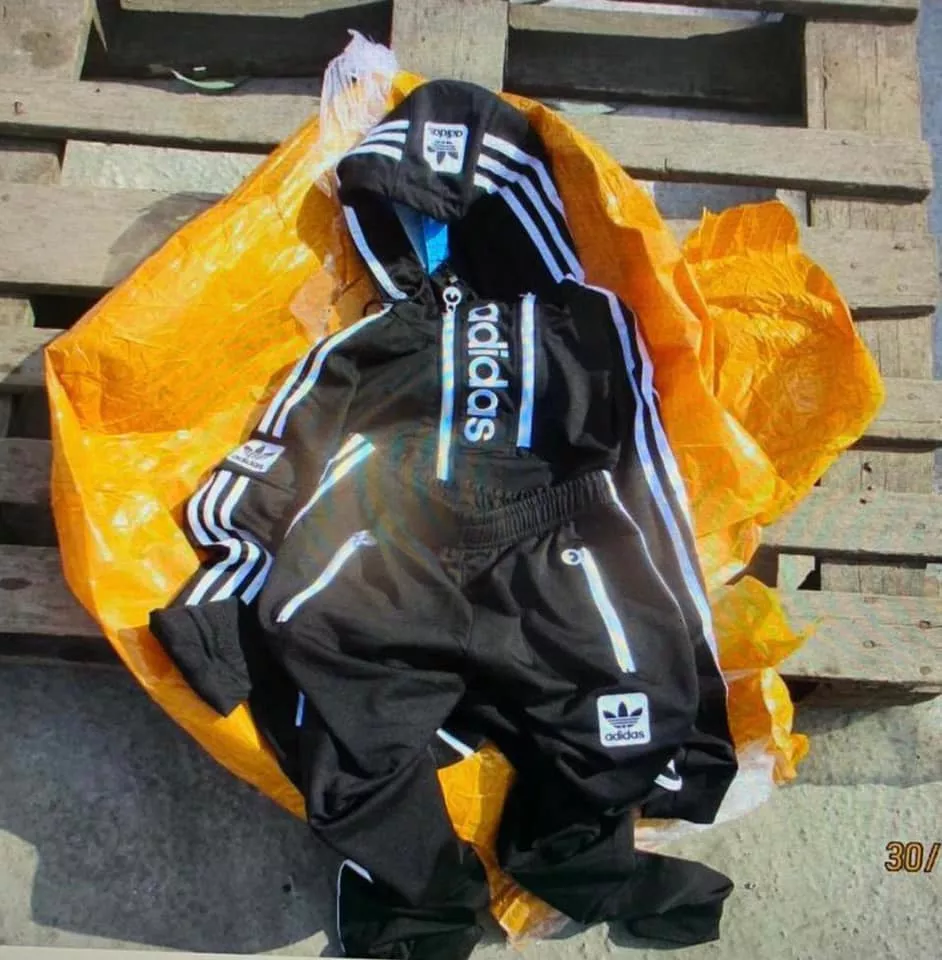 З Польщі намагались перевезти незадекларований одяг на півтора мільйона гривень 3