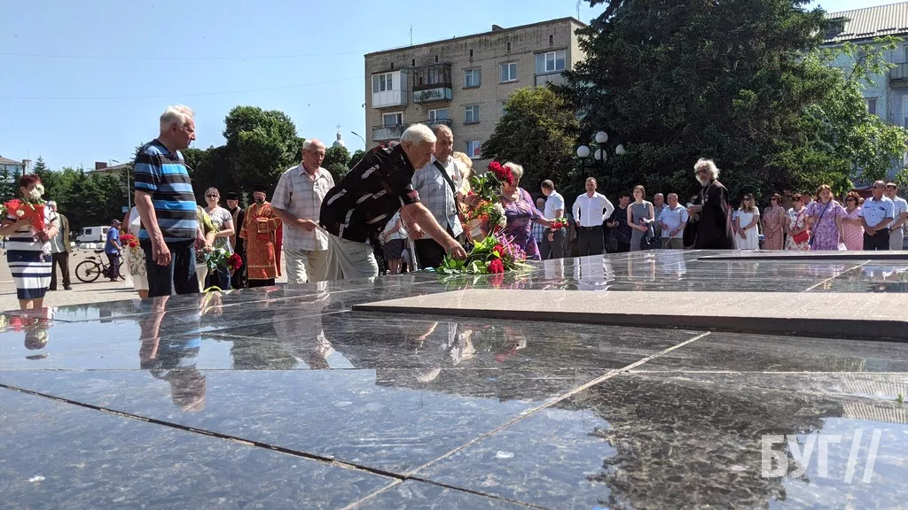 У Володимирі вшанували пам'ять жертв війни в Україні 6