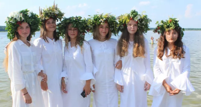 Вінки, вогнище, дискотека: на Любомльщині відбулося свято Івана Купала 4