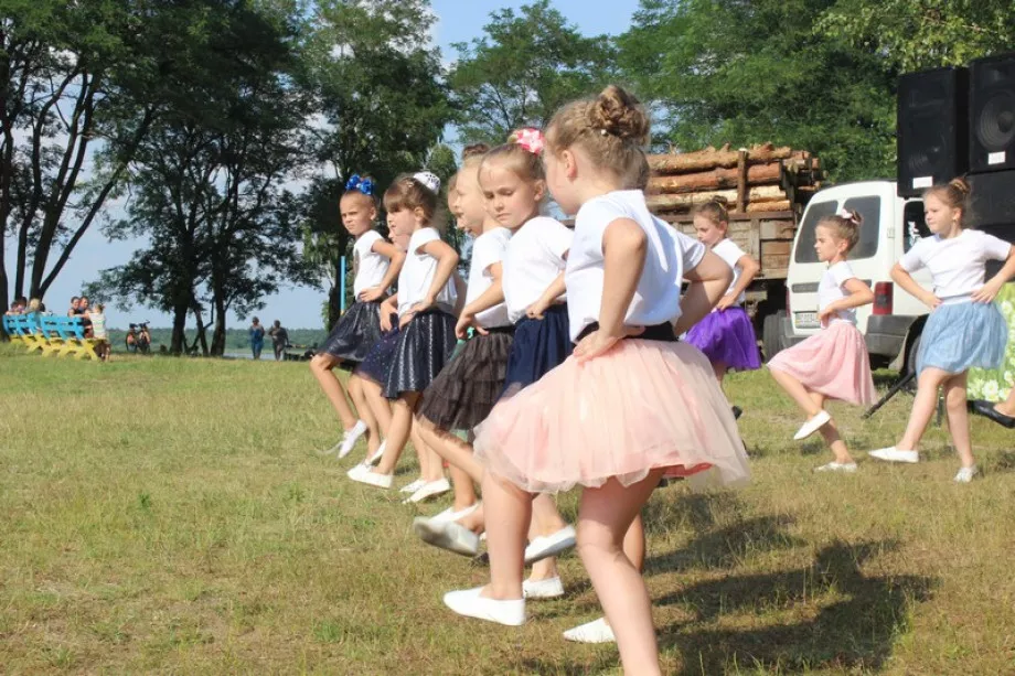 Вінки, вогнище, дискотека: на Любомльщині відбулося свято Івана Купала 6