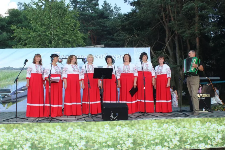 Вінки, вогнище, дискотека: на Любомльщині відбулося свято Івана Купала 3