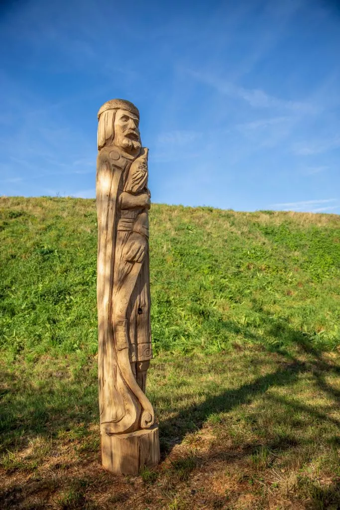 Святкові інсталяції, тренажери та різьблені скульптури: у Володимирі 12 громадських проєктів пройшли відбір 20