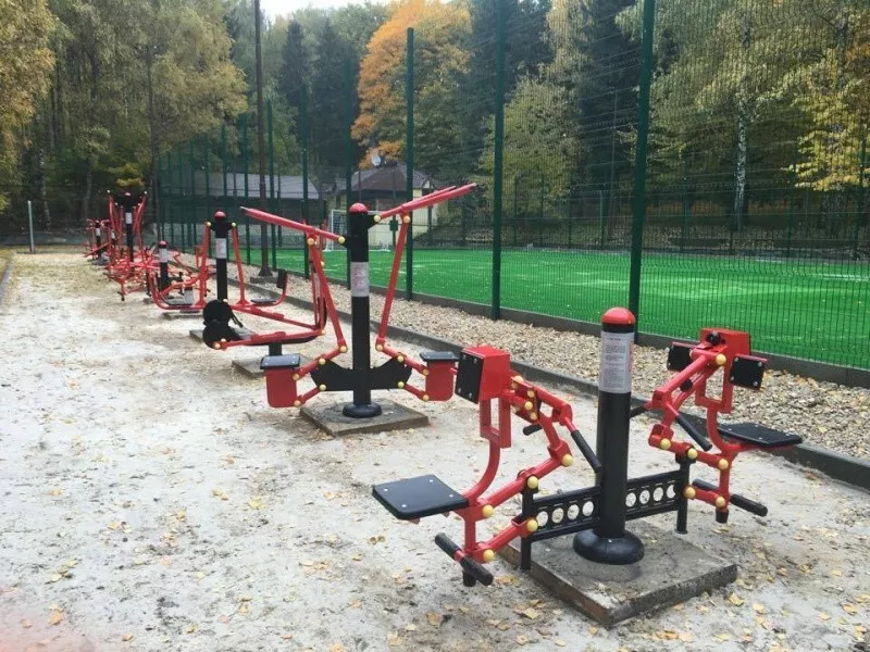 Святкові інсталяції, тренажери та різьблені скульптури: у Володимирі 12 громадських проєктів пройшли відбір 23