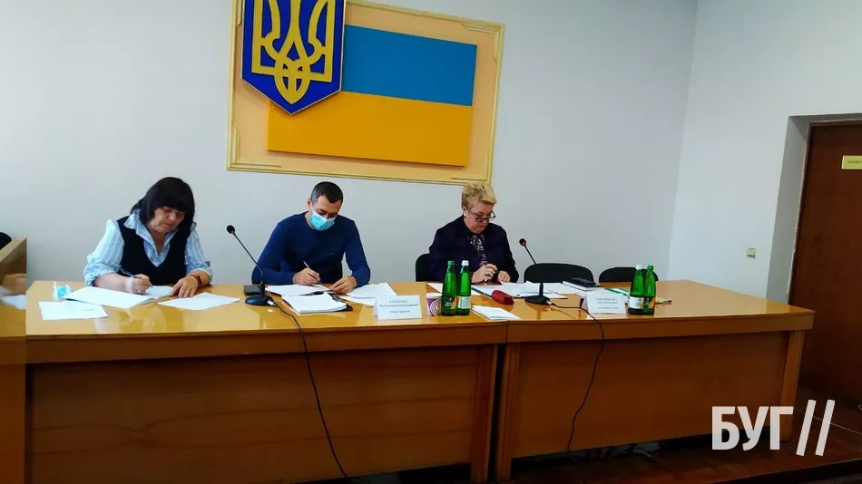 Забрали пів мільйона з ремонту вулиці на зарплату працівникам: в Іваничах перерозподілили бюджетні кошти 6