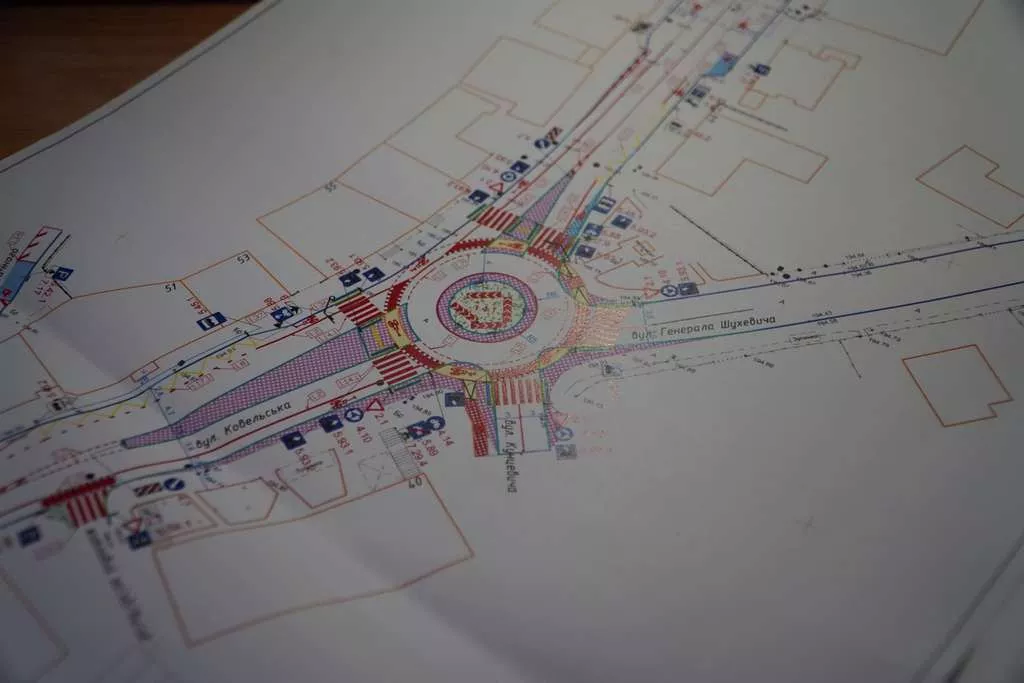 Представили нову схему організації дорожнього руху у Володимирі: на деяких перехрестях може з'явитися круговий рух 2