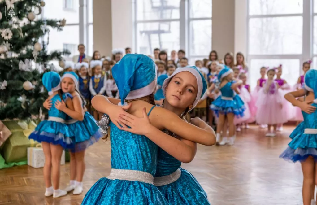 У Нововолинському центрі дитячої та юнацької творчості відкрили світлицю Святого Миколая 8