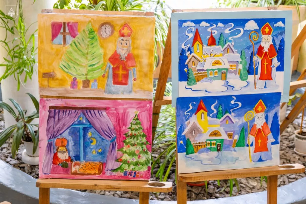 У Нововолинському центрі дитячої та юнацької творчості відкрили світлицю Святого Миколая 14