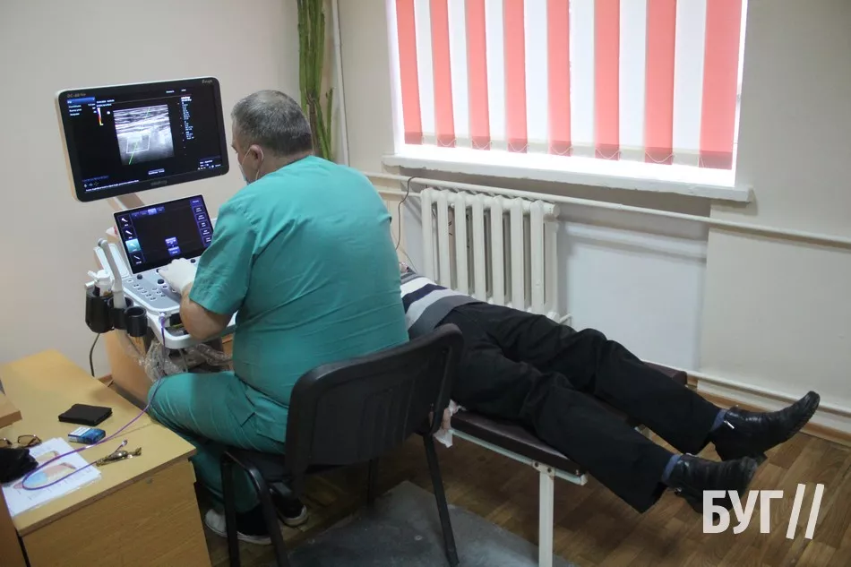 Гуманітарна допомога з Німеччини: Іваничівська лікарня отримала багатофункціональний УЗД-апарат 2