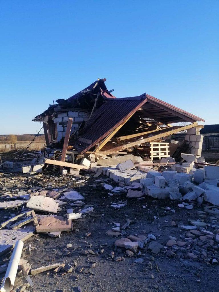 Війська рф обстріляли з «Градів» та «Смерчу» Київщину: є загиблий та поранені 5