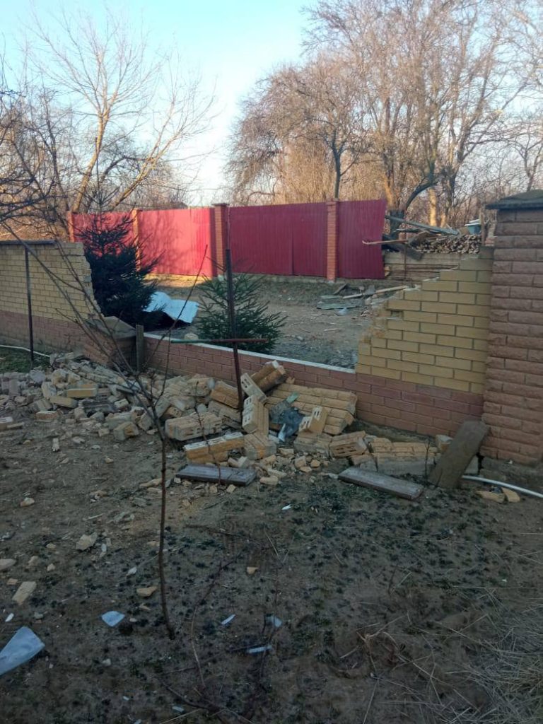 Війська рф обстріляли з «Градів» та «Смерчу» Київщину: є загиблий та поранені 6