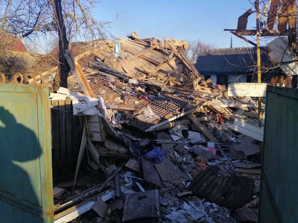 Війська рф обстріляли з «Градів» та «Смерчу» Київщину: є загиблий та поранені 7