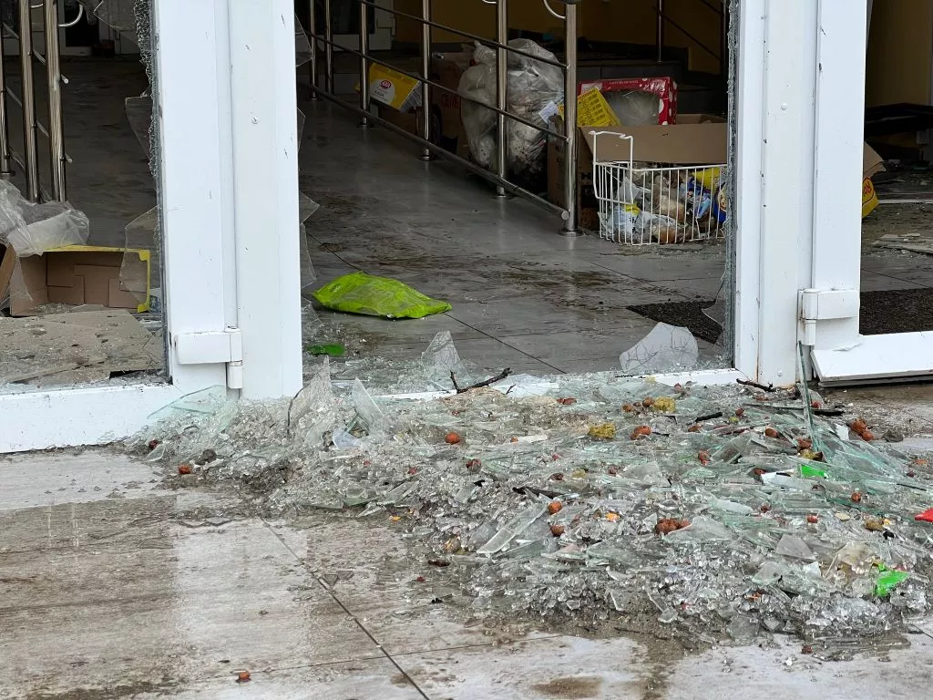 Міністр інфраструктури України опублікував фото зі звільненого Тростянця на Сумщині 1