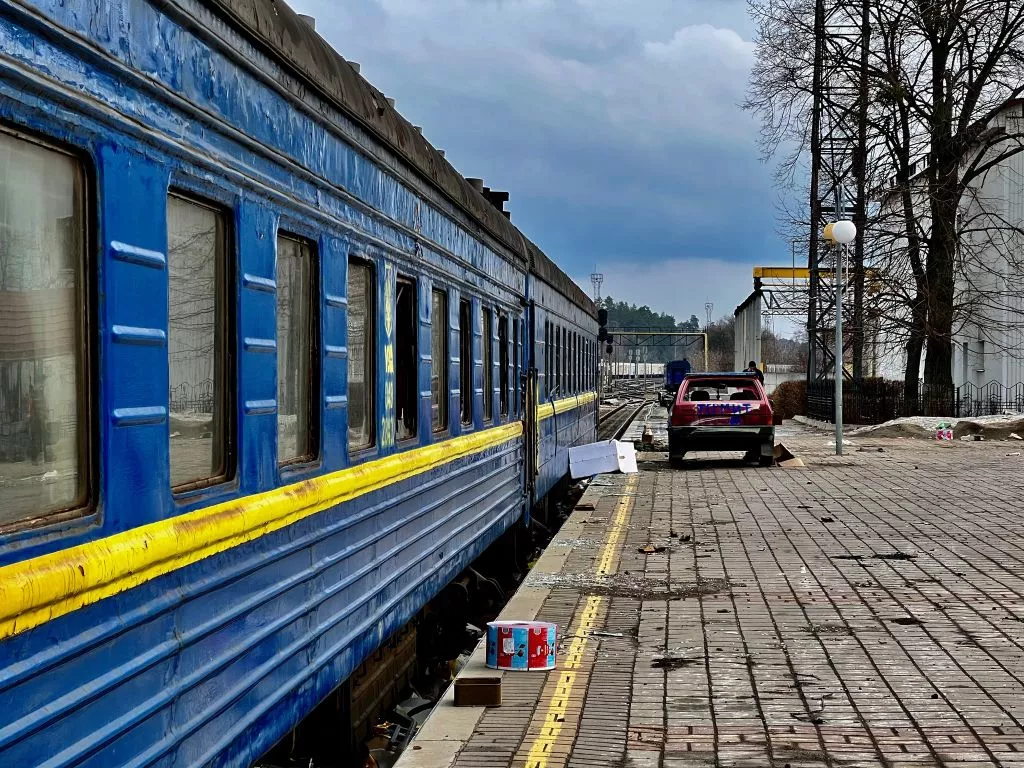 Міністр інфраструктури України опублікував фото зі звільненого Тростянця на Сумщині 12