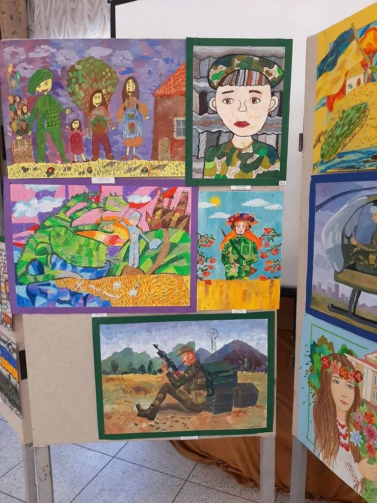 Жителів Володимира запрошують на виставку дитячих робіт 1