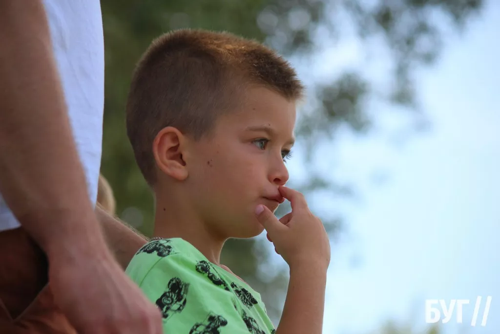 У Нововолинську відбулись змагання з мотокросу на підтримку ЗСУ: фоторепортаж 29