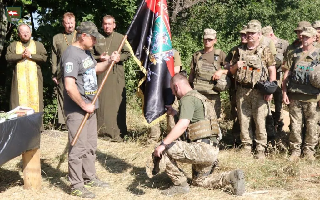 Воїнів 14 Князівської бригади привітали з Днем танкістів 8