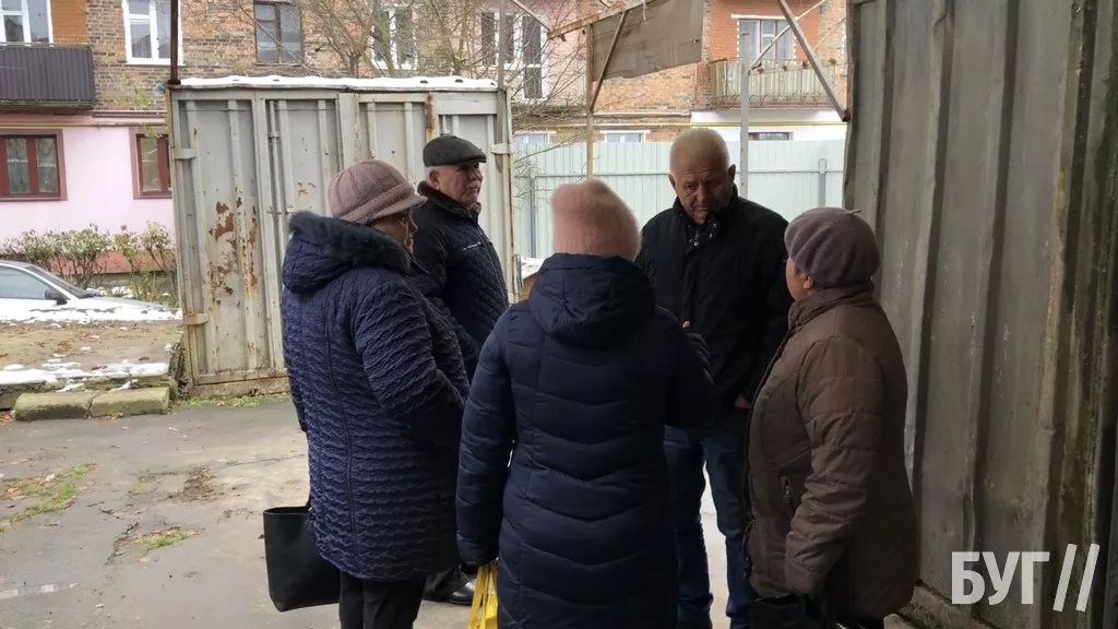 «А вони у нас спитали? Ми проти», — мешканці Шахтарського мікрорайону в Нововолинську не хочуть, щоб ринок демонтовували 9