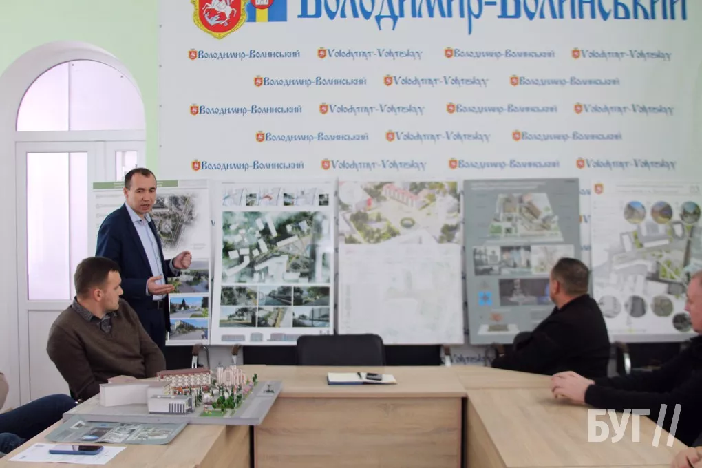 Обрали трьох переможців конкурсу реконструкції площі Героїв у Володимирі 9