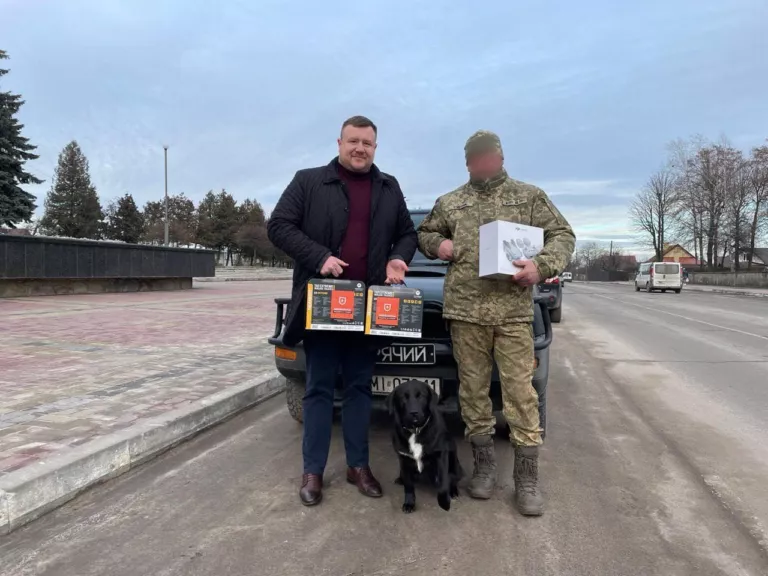 Нововолинська громада передала 90 комплектів зимової форми для тероборонівців на північні кордони 2