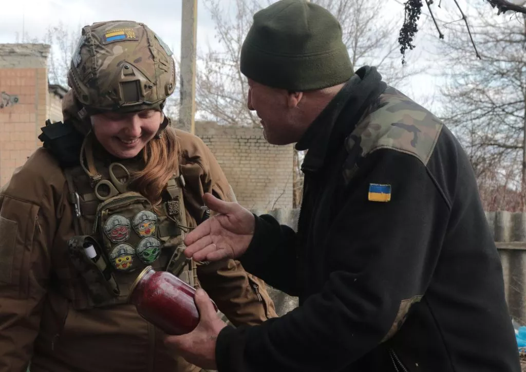«Мені 24, і все, що я вмію, – воювати»: бойовий шлях Каті, старшого медика роти 14 омбр 4