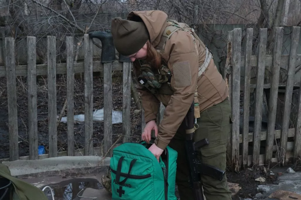 «Мені 24, і все, що я вмію, – воювати»: бойовий шлях Каті, старшого медика роти 14 омбр 7