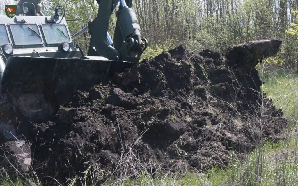 Бійці 14 бригади показали, як працюють на передовій 2