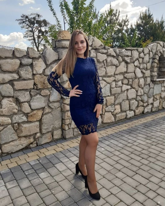 Красуня БУГу: майстриня прикрас із Зимнівської громади Анжела Студент 19