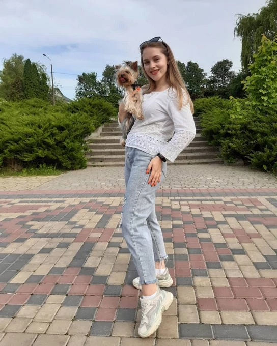 Красуня БУГу: майстриня прикрас із Зимнівської громади Анжела Студент 21