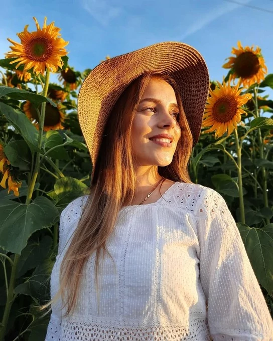 Красуня БУГу: майстриня прикрас із Зимнівської громади Анжела Студент 25