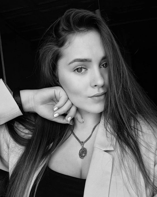 Красуня БУГу: майстриня прикрас із Зимнівської громади Анжела Студент 42