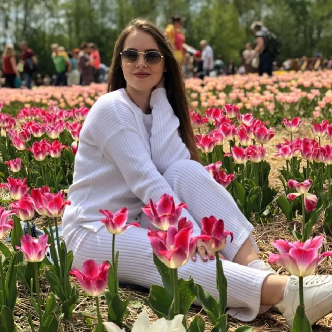 Красуня БУГу: майстриня прикрас із Зимнівської громади Анжела Студент 38