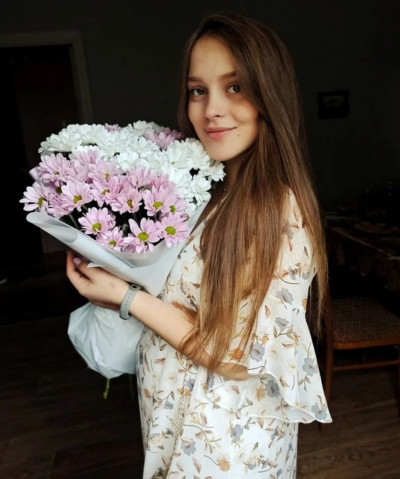 Красуня БУГу: майстриня прикрас із Зимнівської громади Анжела Студент 47