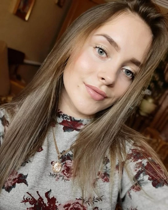 Красуня БУГу: майстриня прикрас із Зимнівської громади Анжела Студент 13