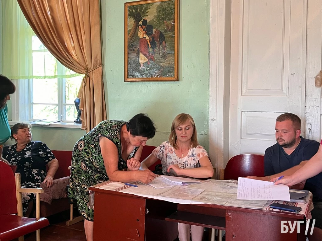 У Поромівській громаді відбулись громадські слухання щодо перейменування села Петрове 12