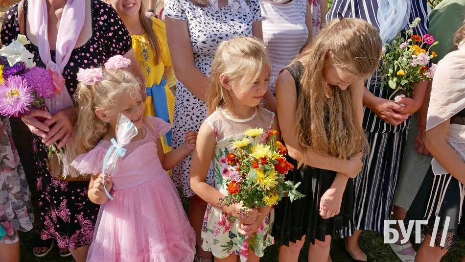 Мешканці Іванич відзначили Спаса освяченням букетиків та фруктових кошиків: фоторепортаж 76